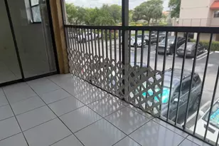 2977 Riverside Dr, Coral Springs, FL 33065 - Photo 9