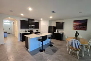 2101 SE Floresta Dr, Port Saint Lucie, FL 34984 - Photo 11