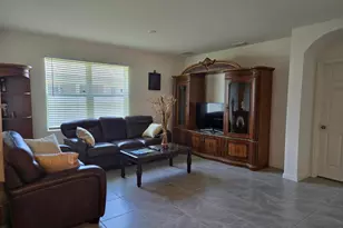 2101 SE Floresta Dr, Port Saint Lucie, FL 34984 - Photo 13