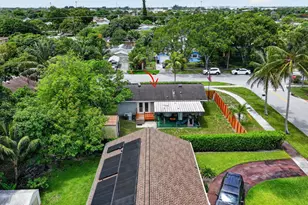 202 Elaine Cir W, West Palm Beach, FL 33409 - Photo 43