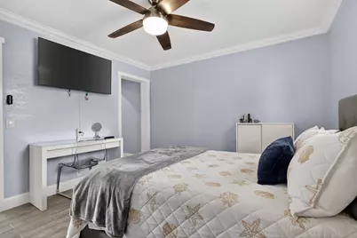 202 Elaine Circle W, West Palm Beach, FL 33409 - Photo 19