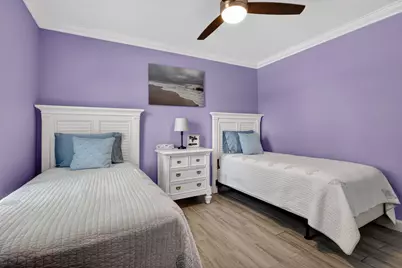 202 Elaine Circle W, West Palm Beach, FL 33409 - Photo 25