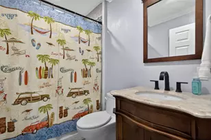 202 Elaine Cir W, West Palm Beach, FL 33409 - Photo 27