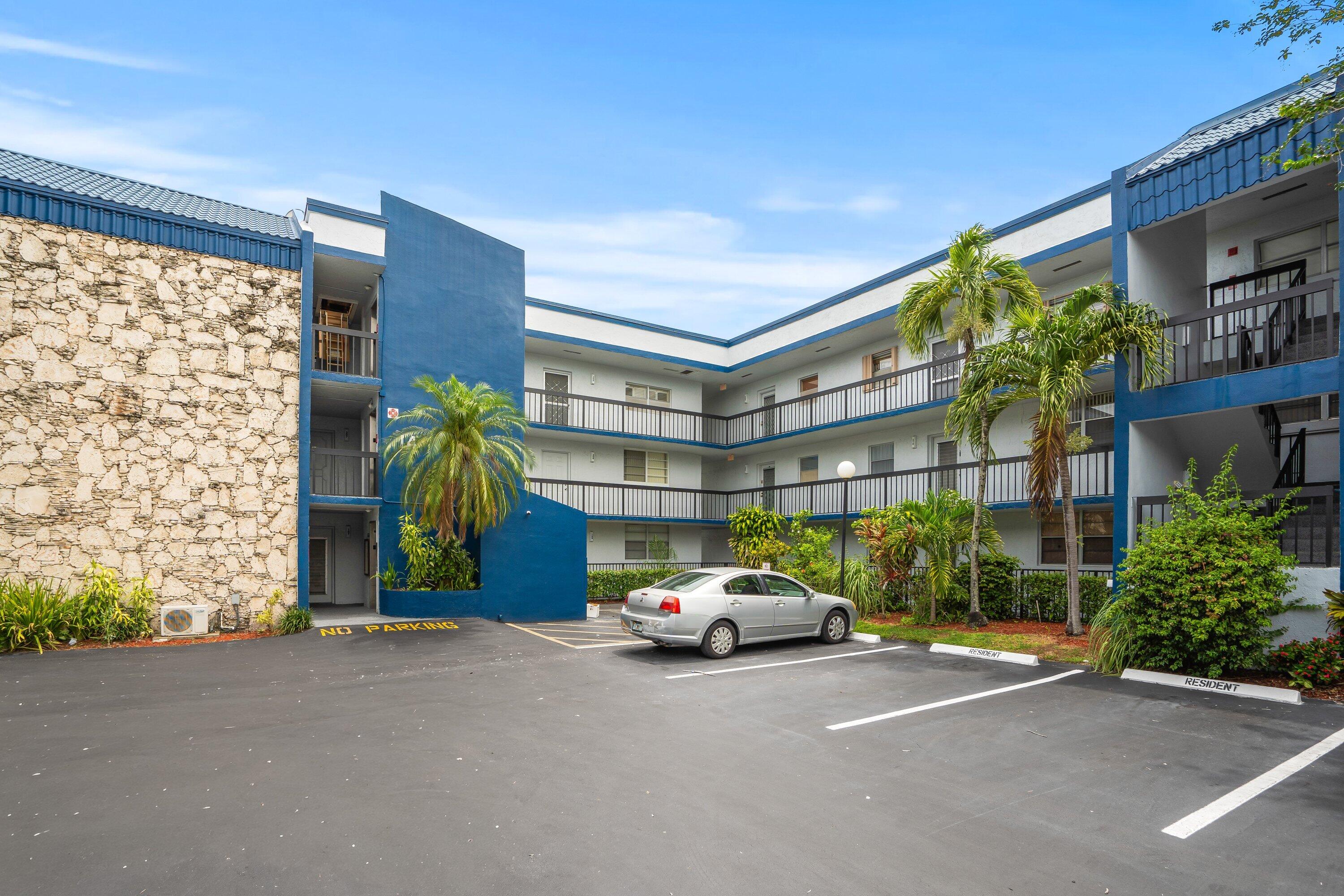 3090 Holiday Springs Blvd #Unit 109 main architectural view