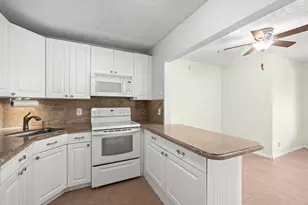 223 Pine HOV Cir, Greenacres, FL 33463 - Photo 11