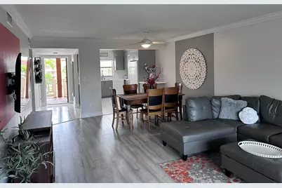 9300 Sunrise Lakes Boulevard #309, Sunrise, FL 33322 - Photo 5