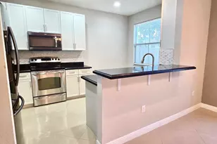 2851 W Prospect Rd, Tamarac, FL 33309 - Photo 7