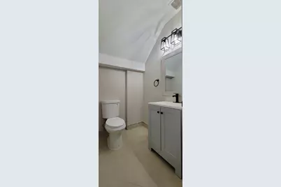 2851 W Prospect Road #1102, Tamarac, FL 33309 - Photo 9