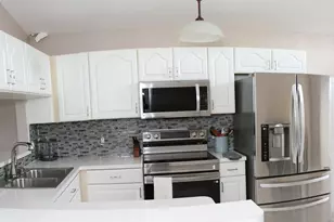1160 NW Lombardy Dr, Port Saint Lucie, FL 34986 - Photo 5