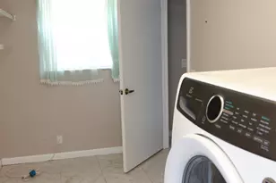 1160 NW Lombardy Dr, Port Saint Lucie, FL 34986 - Photo 27
