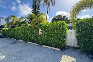 625 NE 14th Ave, Fort Lauderdale, FL 33304 - Photo 1
