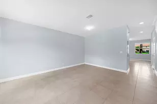 5271 Ashley River Rd, West Palm Beach, FL 33417 - Photo 5