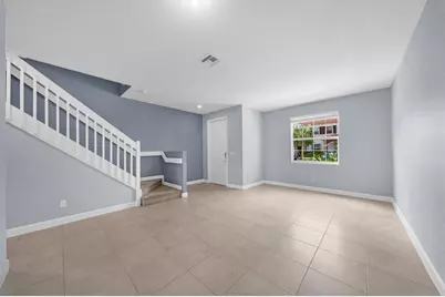 5271 Ashley River Road, West Palm Beach, FL 33417 - Photo 9
