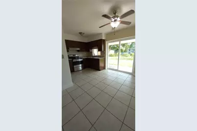 330 NW 38th Street, Deerfield Beach, FL 33064 - Photo 3