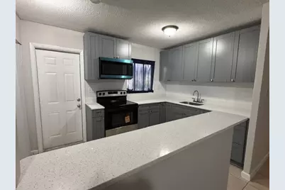 322 SW 2nd Street #3, Pompano Beach, FL 33060 - Photo 1