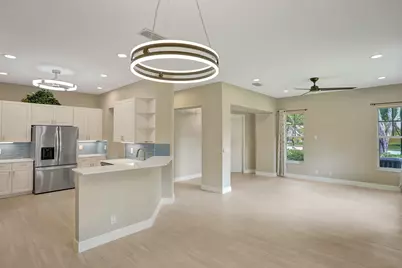 5779 NW 120th Avenue, Coral Springs, FL 33076 - Photo 9