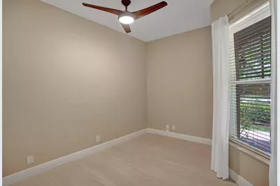 5779 NW 120th Avenue, Coral Springs, FL 33076 - Photo 15