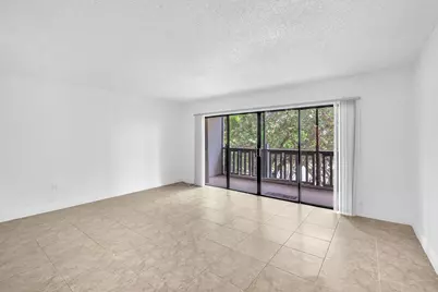 1021 Mockingbird Lane #303, Plantation, FL 33324 - Photo 9