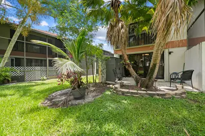 4221 SW 71st Terrace #4221, Davie, FL 33314 - Photo 21