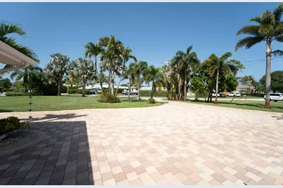 18 Saddleback Road, Tequesta, FL 33469 - Photo 9