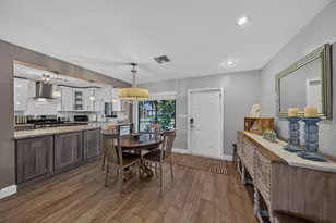 2542 SE 10th St, Pompano Beach, FL 33062 - Photo 11