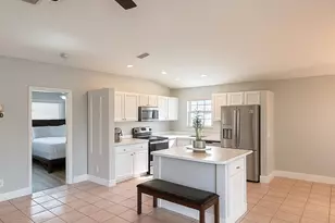 1106 Swan Lake Cir, Port Saint Lucie, FL 34986 - Photo 5