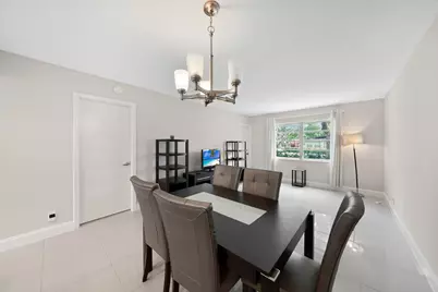 100 Berkley Road #109, Hollywood, FL 33024 - Photo 11
