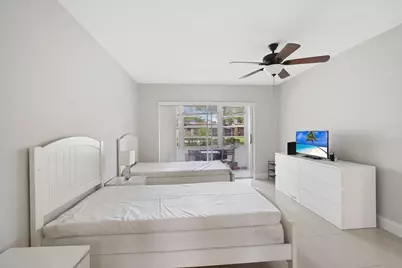 100 Berkley Road #109, Hollywood, FL 33024 - Photo 17
