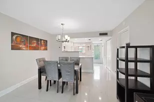 100 Berkley Rd, Hollywood, FL 33024 - Photo 13