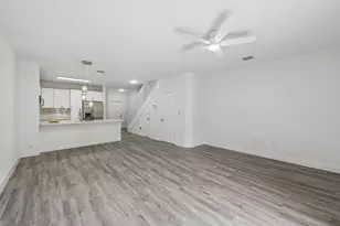 560 St Tropez Ln, Margate, FL 33068 - Photo 9