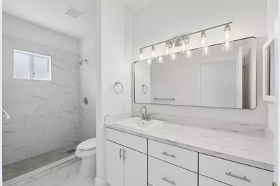 560 St Tropez Lane, Margate, FL 33068 - Photo 17