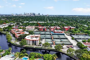 660 Tennis Club Dr, Fort Lauderdale, FL 33311 - Photo 21