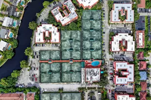 660 Tennis Club Dr, Fort Lauderdale, FL 33311 - Photo 29