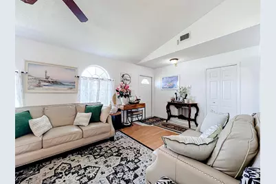 985 Canton Street NW, Palm Bay, FL 32907 - Photo 13