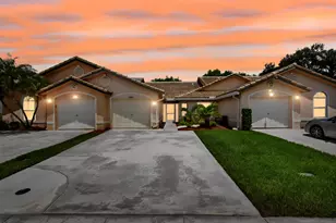 10469 Pelican Dr, Wellington, FL 33414 - Photo 3