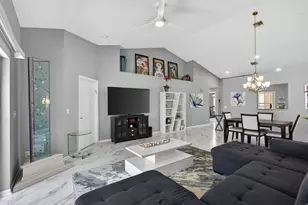 10469 Pelican Dr, Wellington, FL 33414 - Photo 27