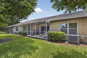 10469 Pelican Dr, Wellington, FL 33414 - Photo 47
