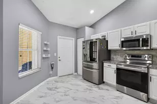 10469 Pelican Dr, Wellington, FL 33414 - Photo 17