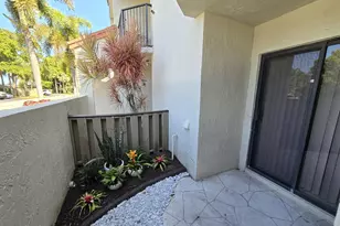 5577 Courtyard Dr, Margate, FL 33063 - Photo 9