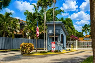 1541 N 14th Terrace, Hollywood, FL 33020 - Photo 9