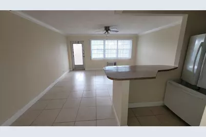 375 Camden P, West Palm Beach, FL 33417 - Photo 11