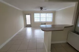 375 Camden P, West Palm Beach, FL 33417 - Photo 11