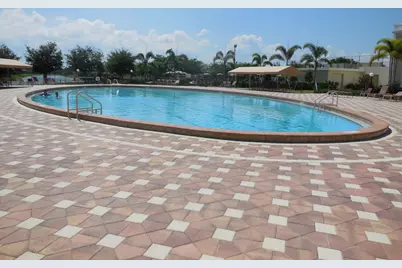 375 Camden P, West Palm Beach, FL 33417 - Photo 23