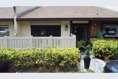 627 Banks Road #48, Margate, FL 33063 - Photo 11
