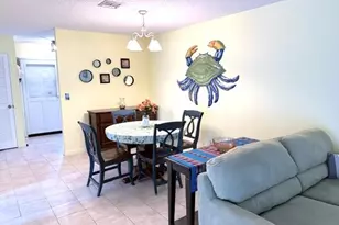 1216 S S Lakes End Dr, Fort Pierce, FL 34982 - Photo 5