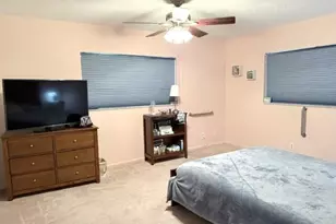 1216 S S Lakes End Dr, Fort Pierce, FL 34982 - Photo 11