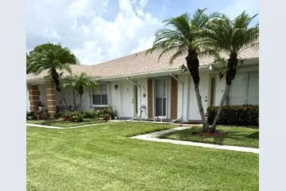 1216 S S Lakes End Drive #Apt D, Fort Pierce, FL 34982 - Photo 1