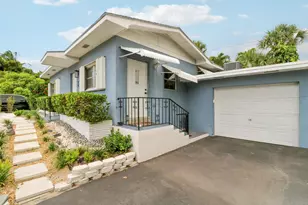24 Douglas Dr, Ocean Ridge, FL 33435 - Photo 1