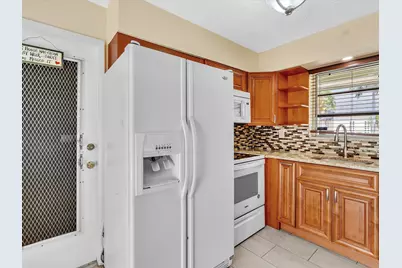 4041 NE 18th Terrace, Pompano Beach, FL 33064 - Photo 21