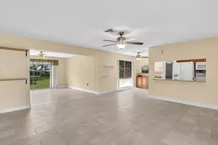 4041 NE 18th Ter, Pompano Beach, FL 33064 - Photo 15